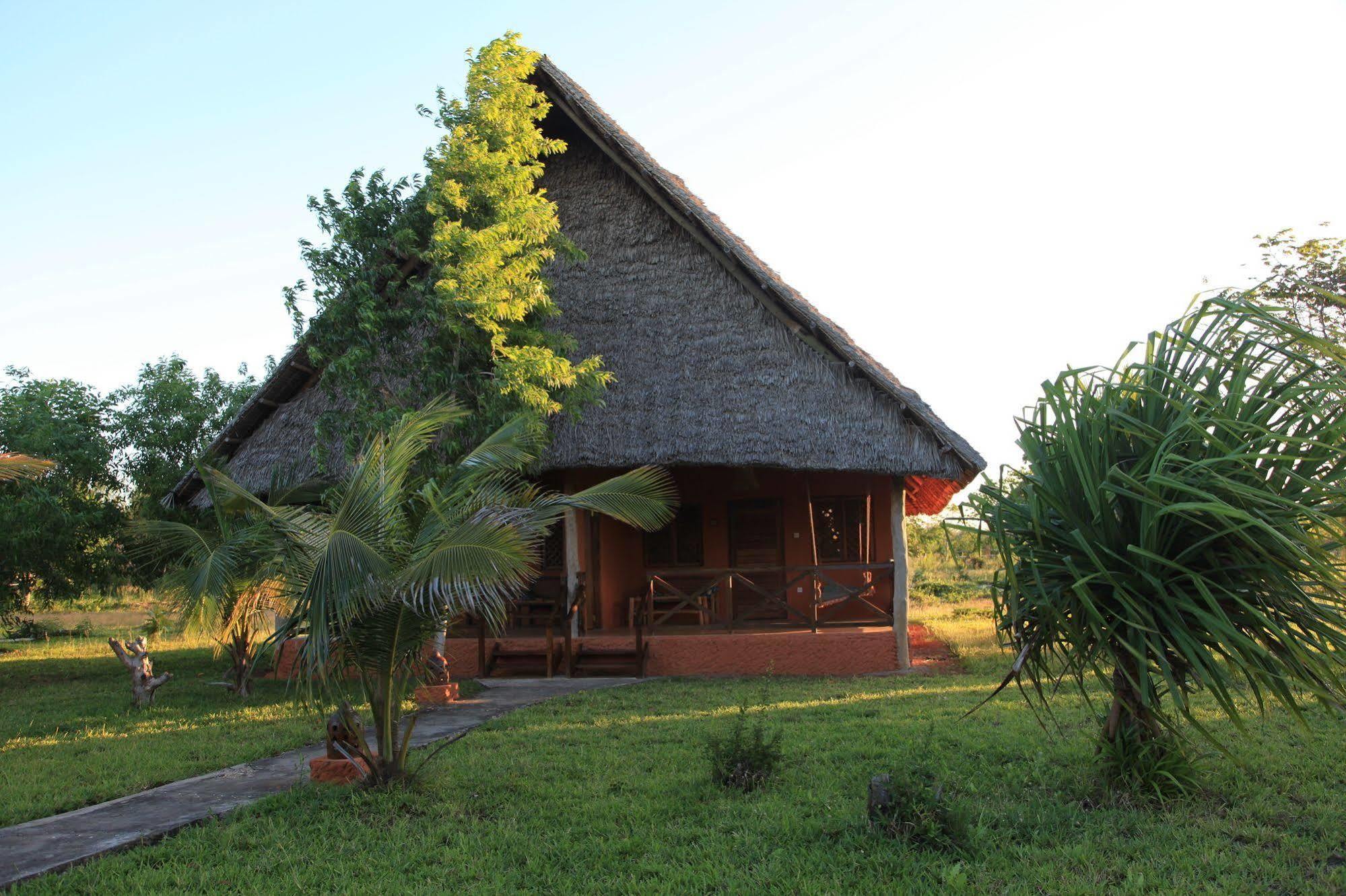 Kichanga Lodge Michamvi Kae Exterior photo
